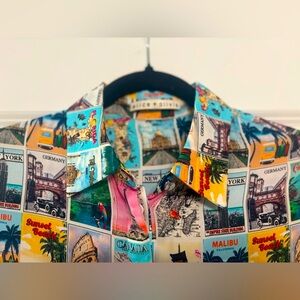 Alice + Olivia Wanderlust Postcard Travel Print Blouse 🗽 🧳🚕🗼🏝️
